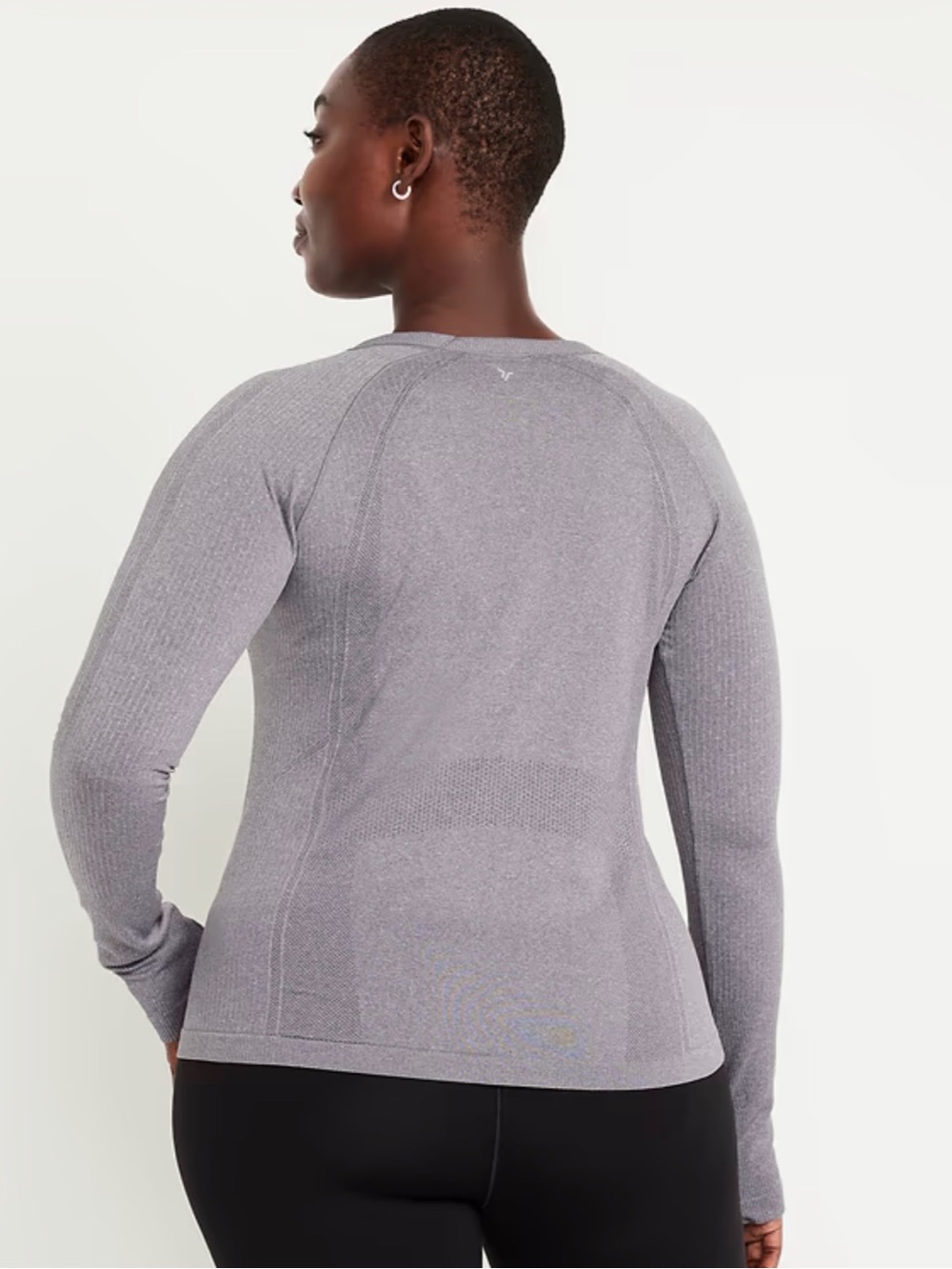 Old Navy Gray Long-Sleeve Seamless Performance Top - Picture 2 of 3